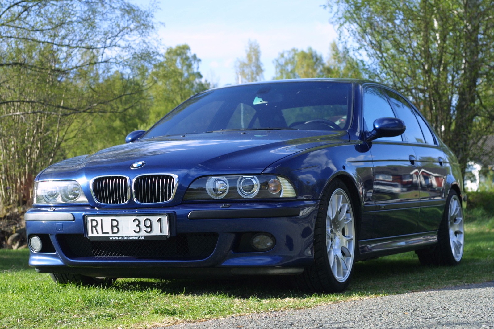 2000 BMW M5