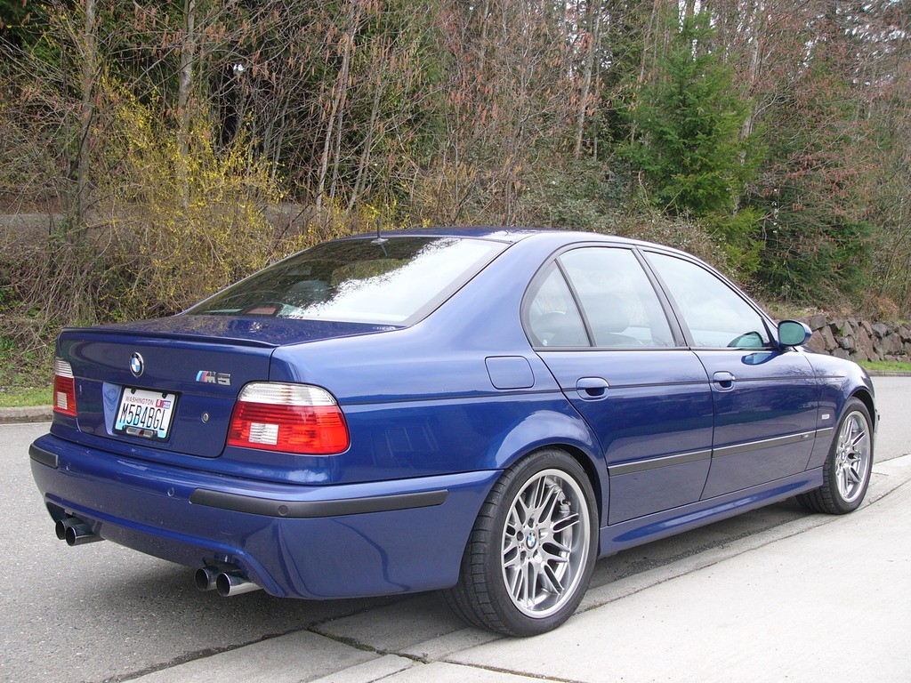 2002 BMW M5