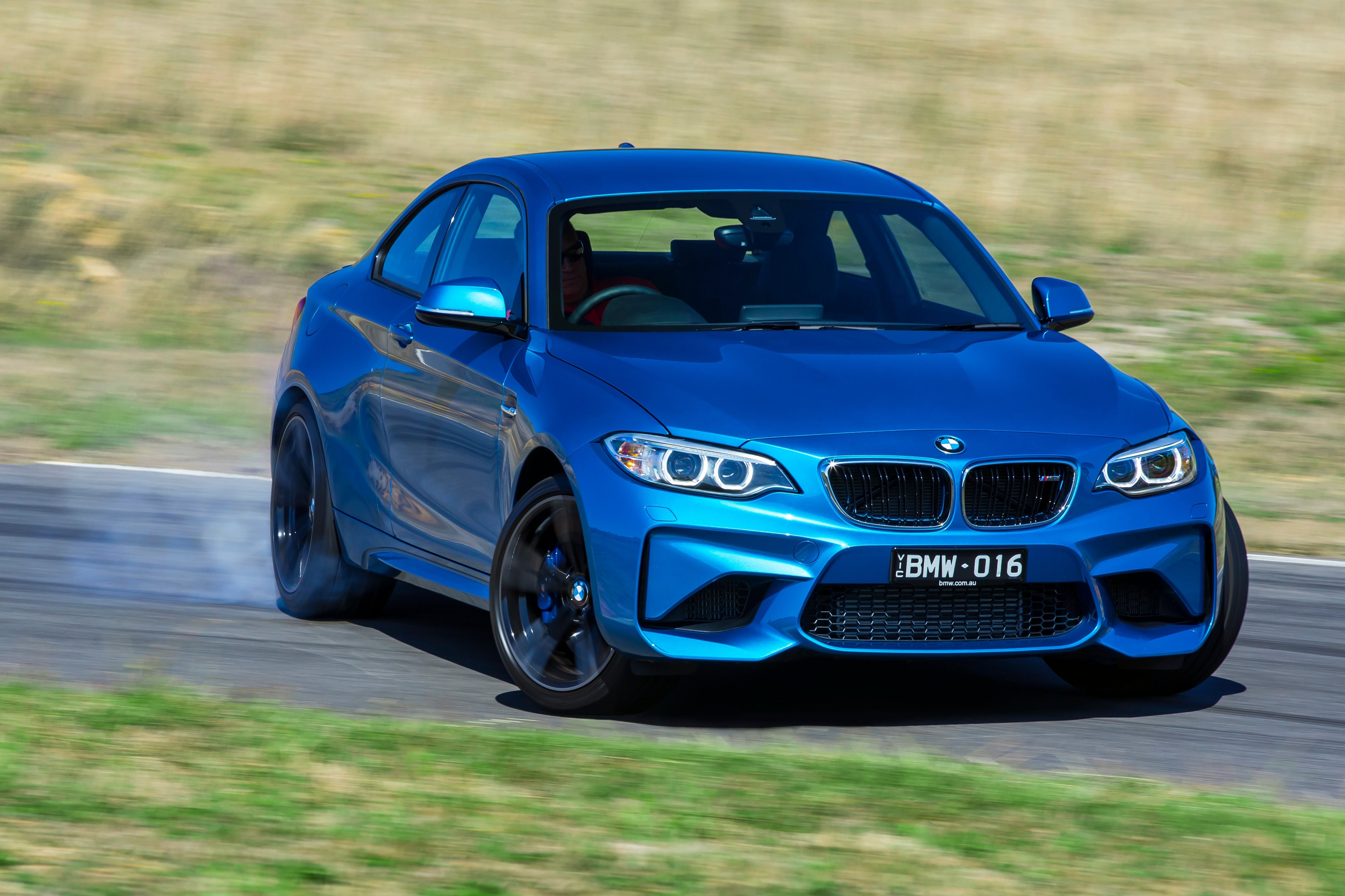 2016 BMW M2